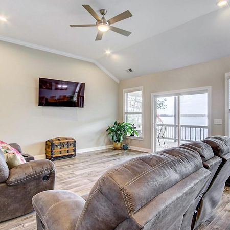 Lakefront Leesville Retreat With Private Dock! Lake Murray Shores Extérieur photo